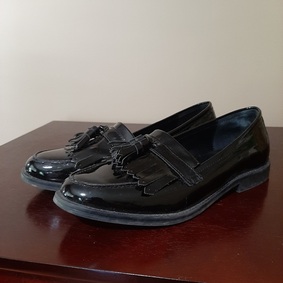 Patent leather loafers - Picture 2 of 4
